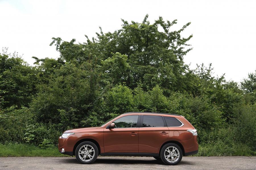  Mitsubishi Outlander 2012 года  (фото 67 из 89)